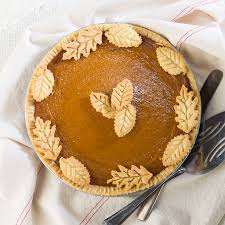 Simple, easy, delicious pumpkin pie recipe! Give it a try over Thanksgiving break