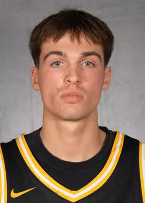 WLU Freshman Guard John Dragas